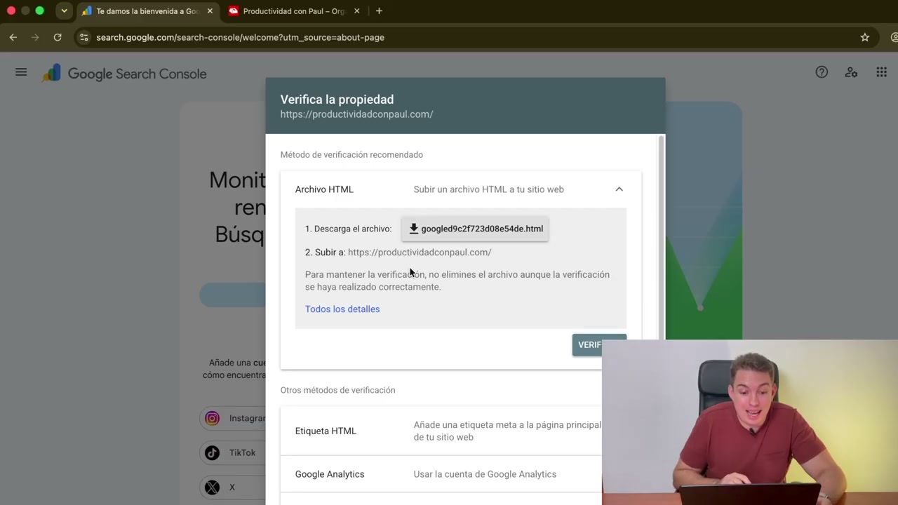 Pantalla de verificación de propiedad en Search Console con el método de archivo HTML